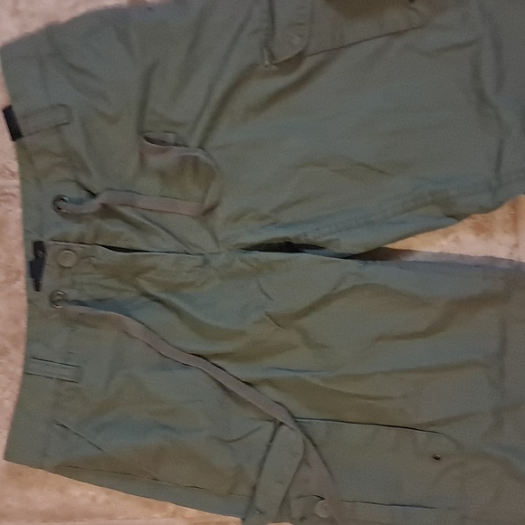 Tommy Hilfiger Printed Roll Up Cuffed Chino Cargo Capri Pants Outdoor Athletic - Picture 3 of 9